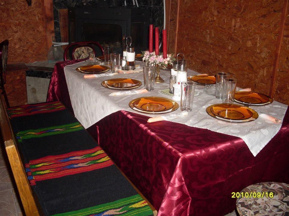 Veselata Guest House Dolna Banya Exterior photo